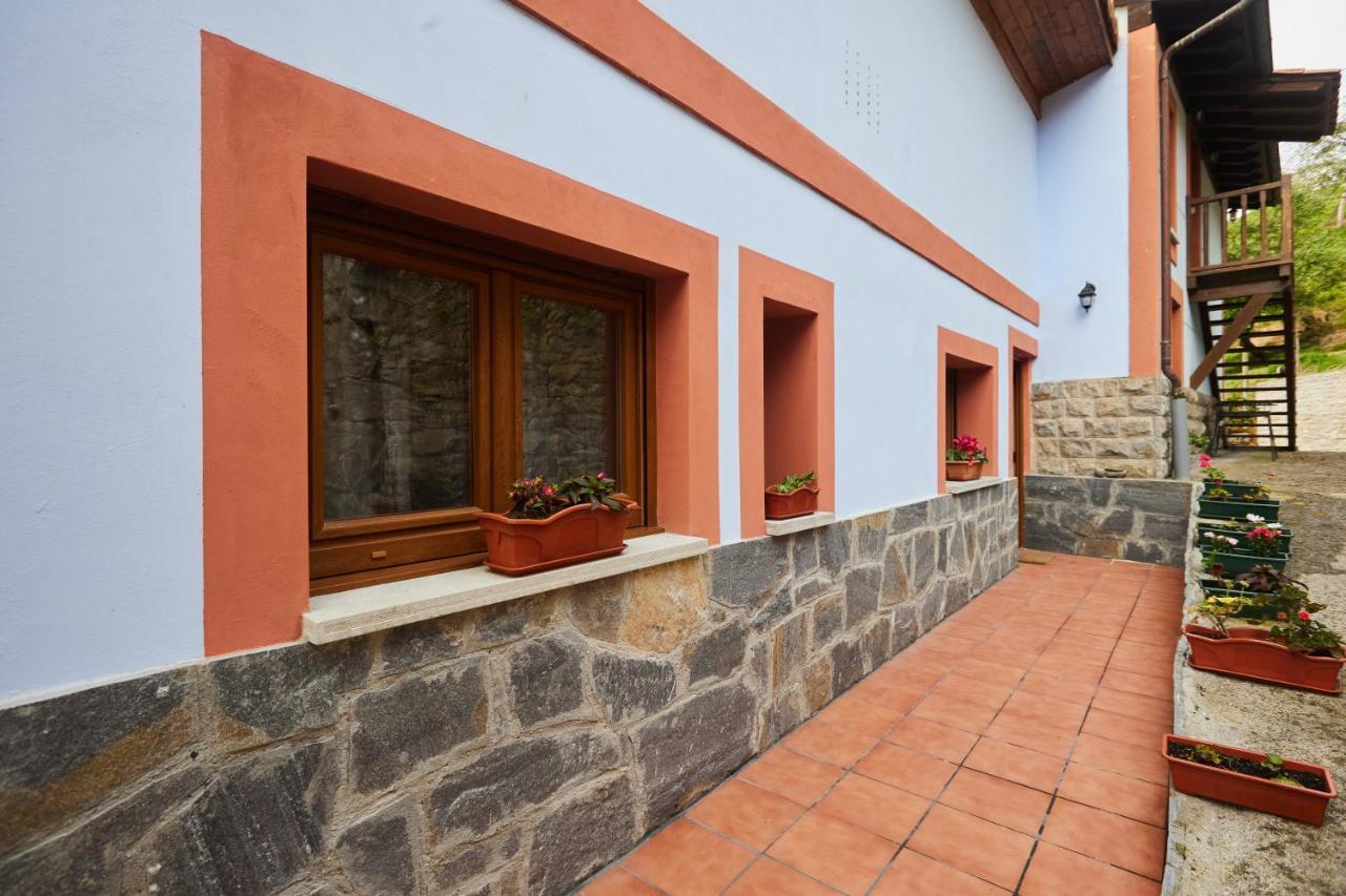 Apartament La Besnada Onís Zewnętrze zdjęcie